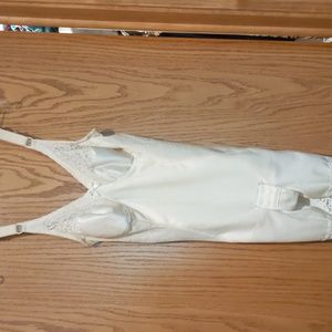 Nude color shapewear undergarment. 36C. Smoke-free pet free home